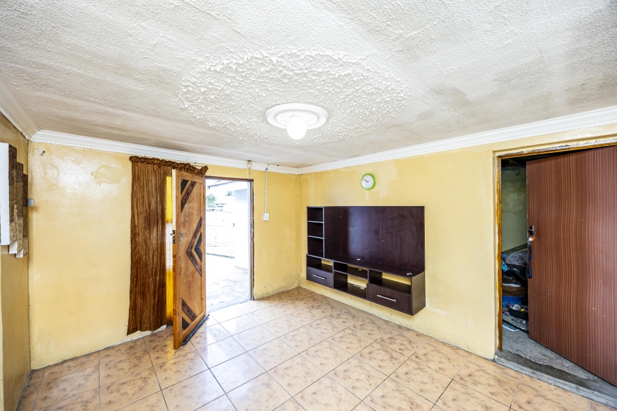 3 Bedroom Property for Sale in Amalinda North Eastern Cape